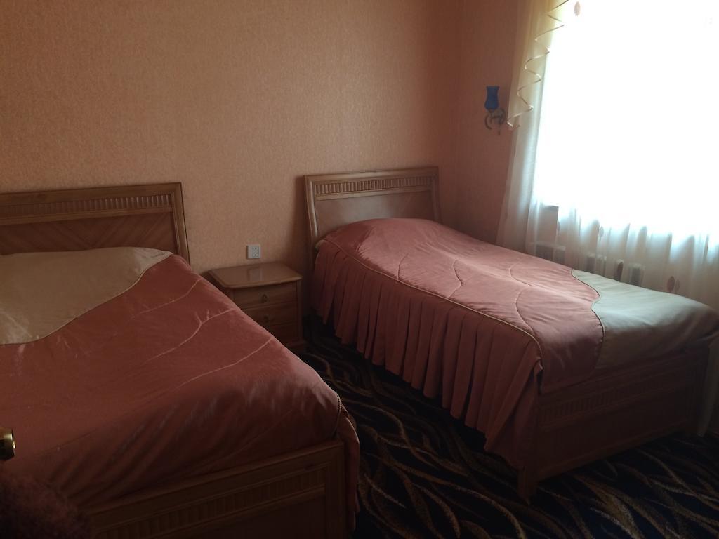 Nairi Hotel Dzjermoek Buitenkant foto