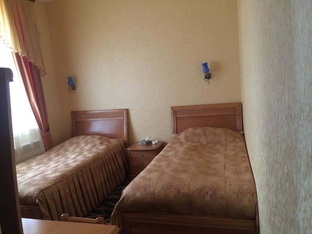 Nairi Hotel Dzjermoek Buitenkant foto