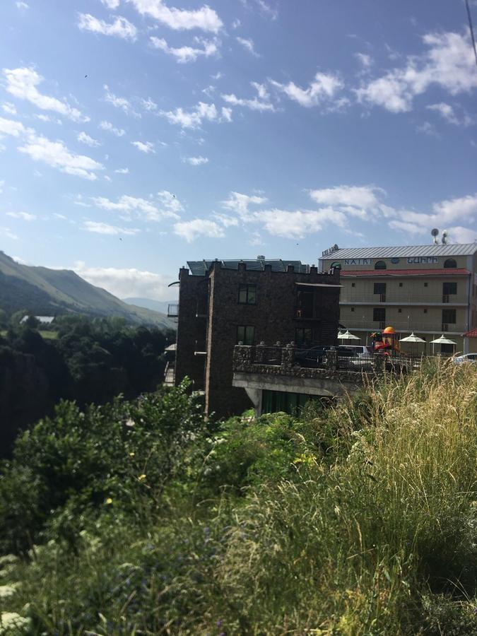 Nairi Hotel Dzjermoek Buitenkant foto